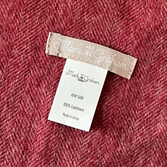 Mark & Graham Cashmere Rectangular Monogramme Fringe Soft Cozy Red Scarf  72x15" - Picture 4 of 6